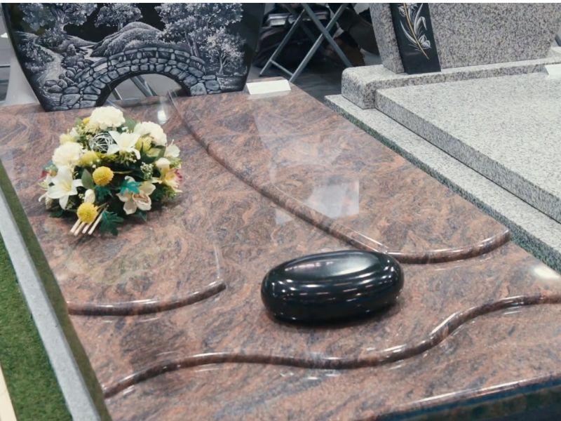 lit de rivière en granit