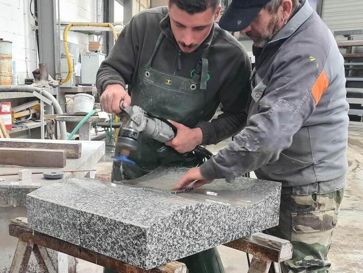 Vos monuments sont fabriques avec le plus grand soin