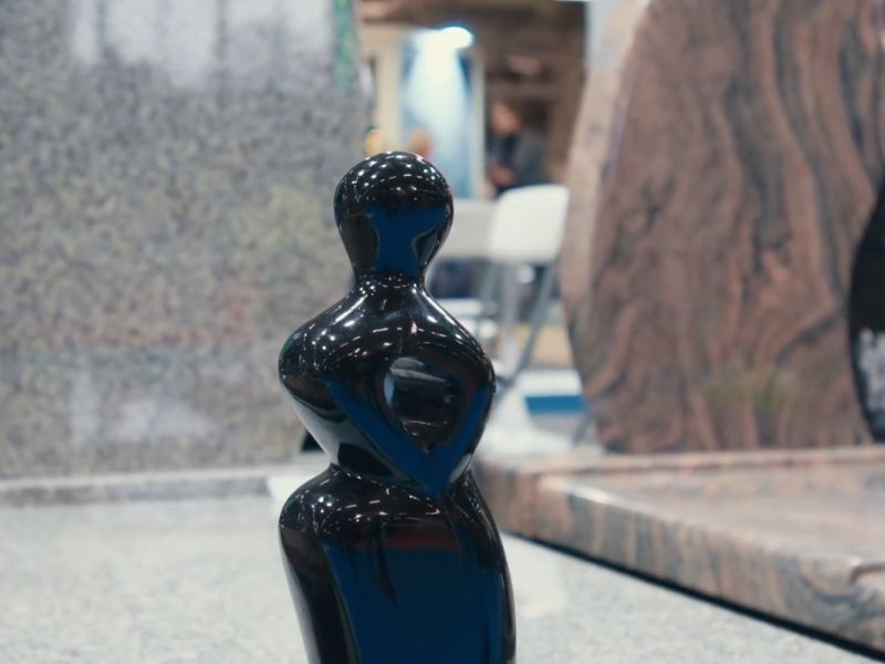 Statuette Luméa